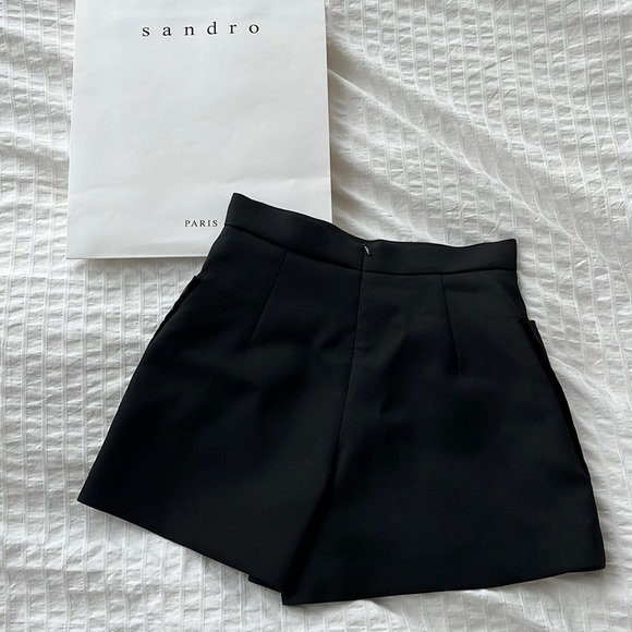 Sandro Paris high-waisted tailored shorts - Picture 2 of 3